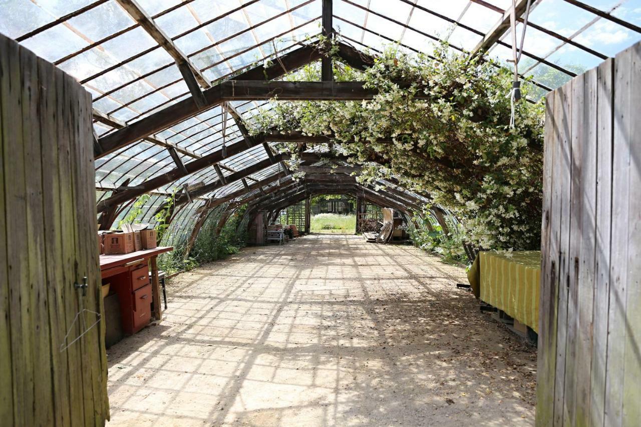 Le Jardin Des Sources Bed & Breakfast La Hulpe Luaran gambar